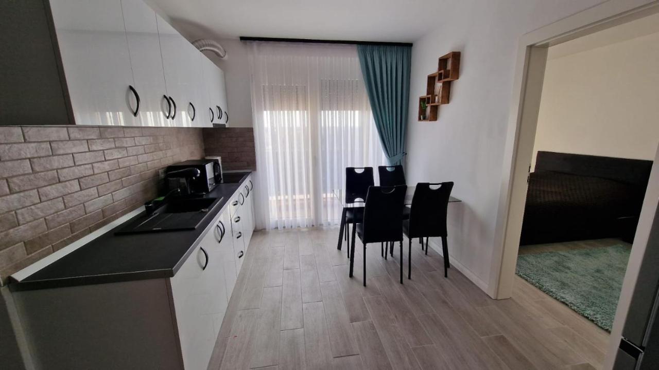West Homes 36 Oradea Exterior photo