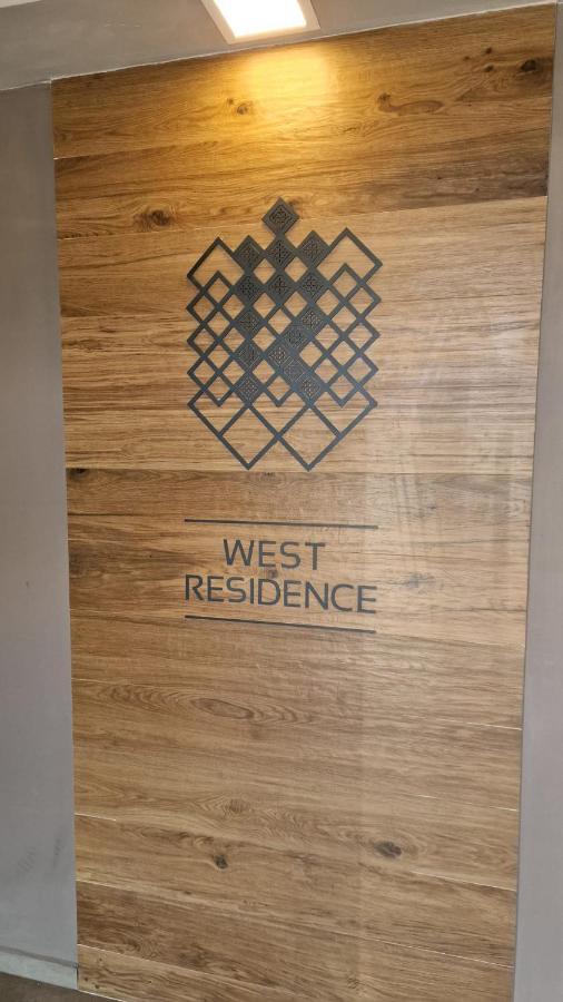 West Homes 36 Oradea Exterior photo